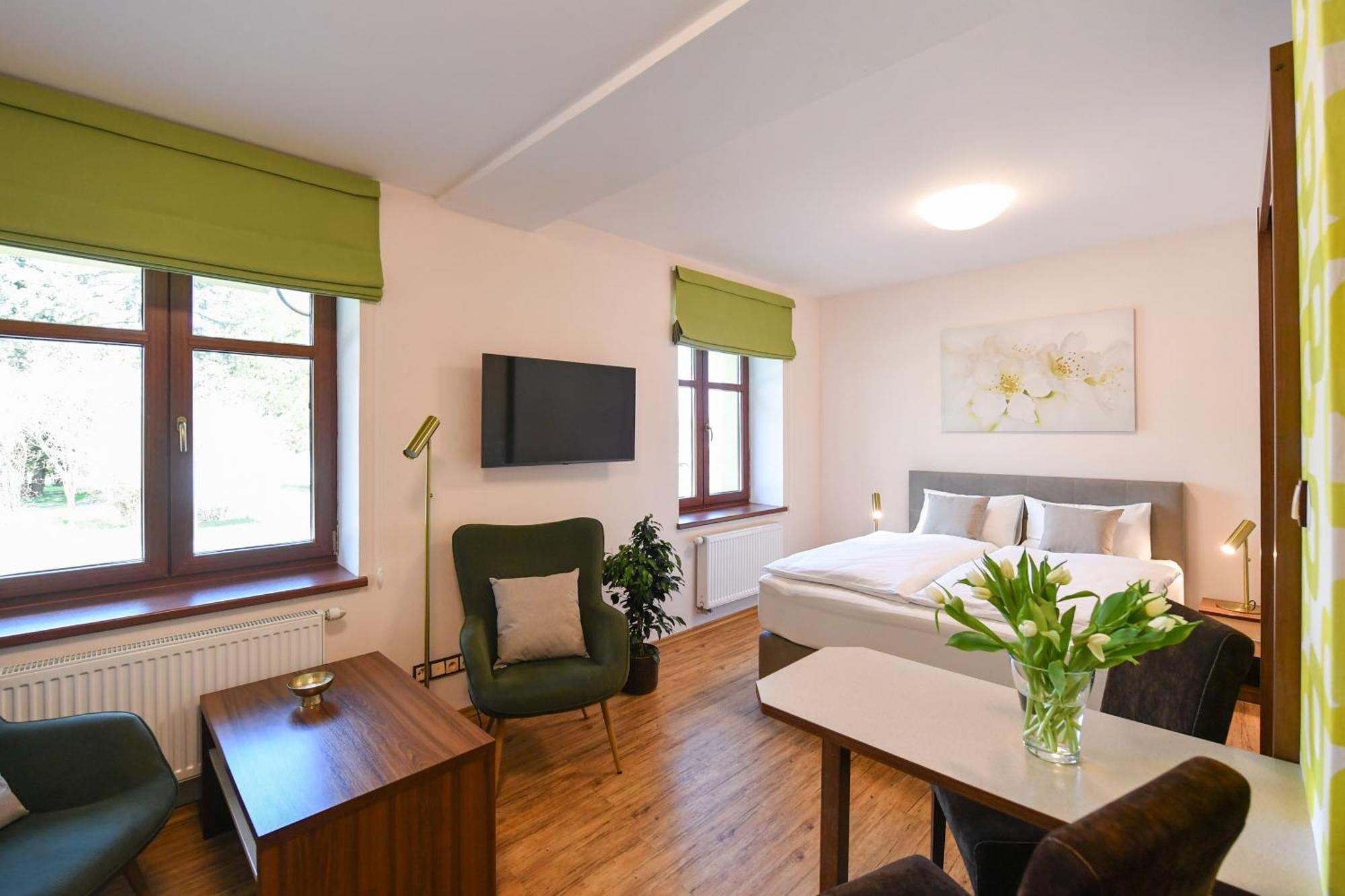 Apartmany Na Seniku Trebon Exterior photo