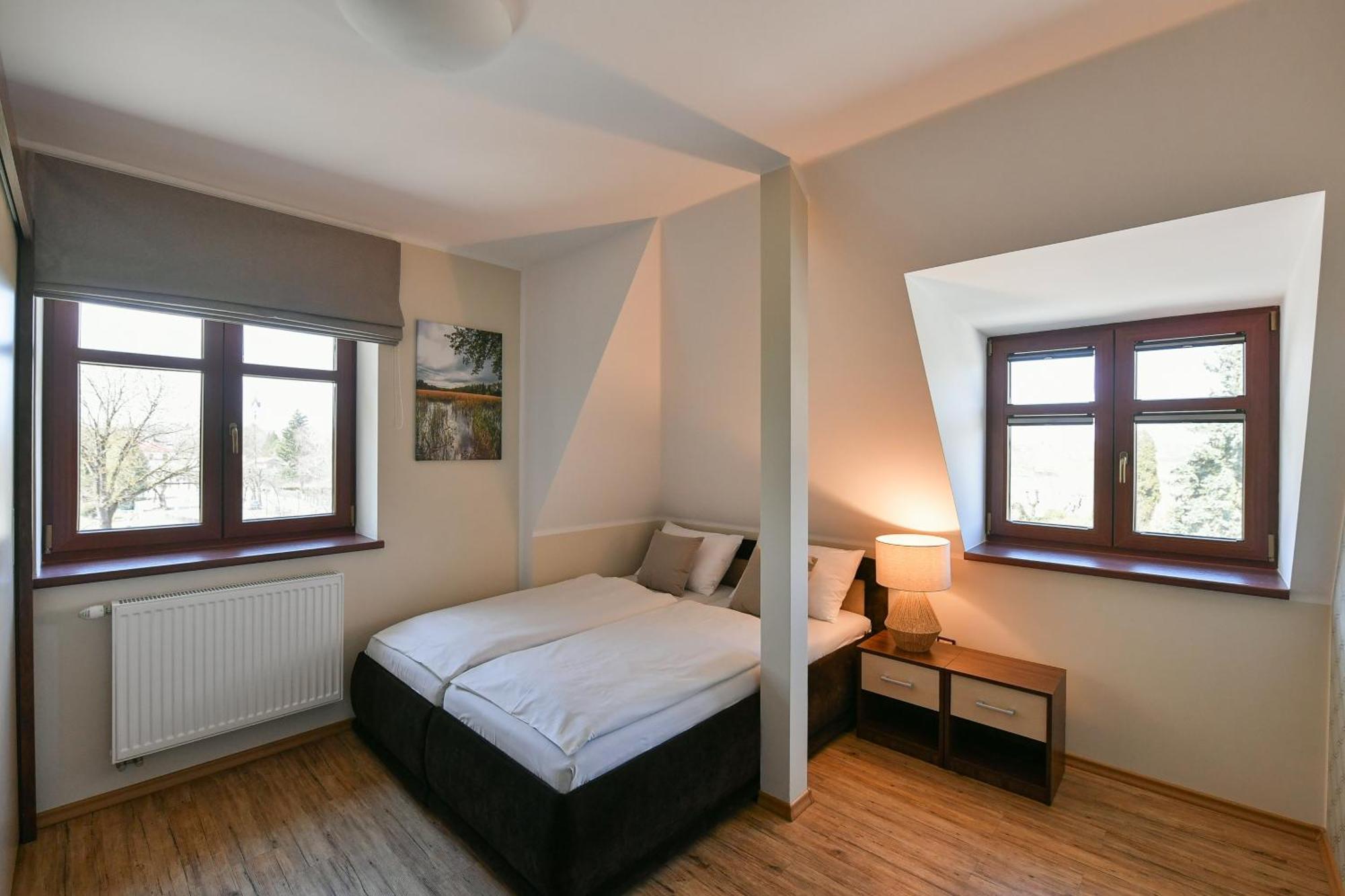 Apartmany Na Seniku Trebon Exterior photo