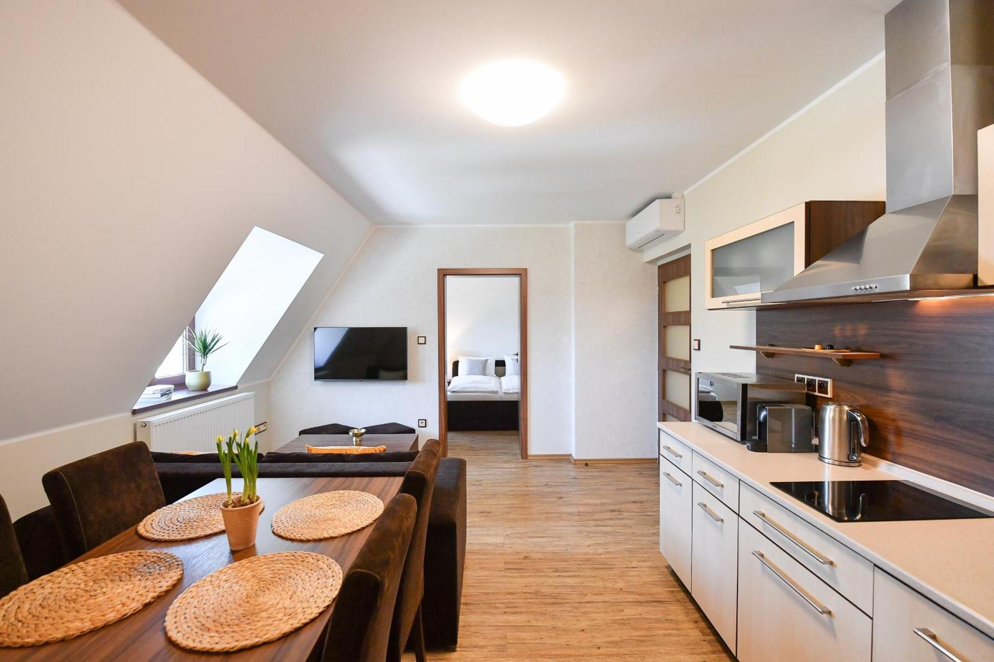 Apartmany Na Seniku Trebon Exterior photo